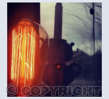 Light & Pots