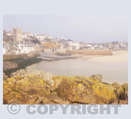 St Ives Yellow Rocks